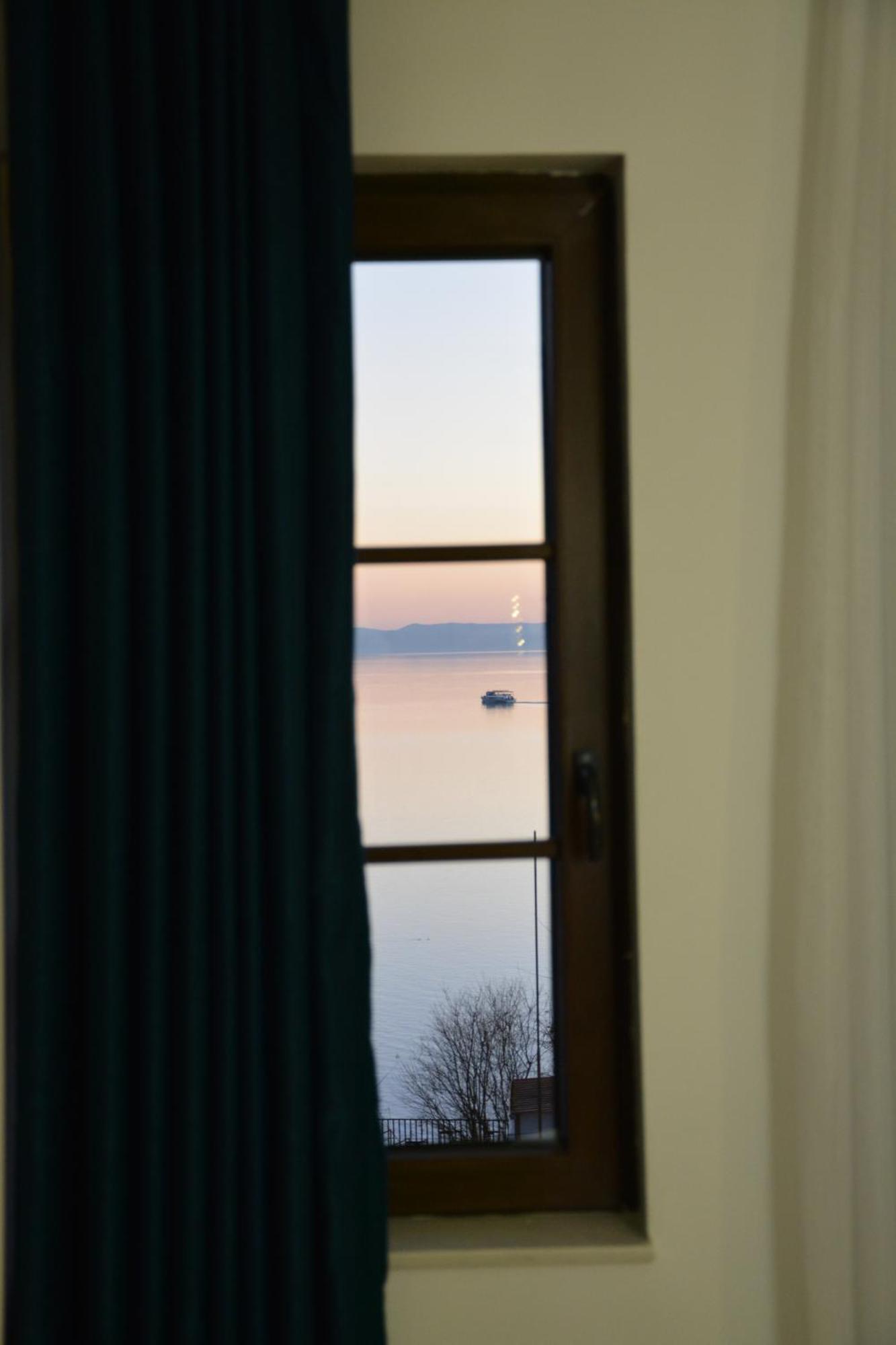 Miryana Guest House Ohrid Exterior photo